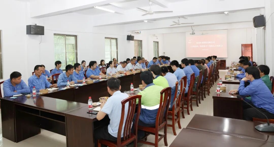 ��˹���ٿ����������� ͳս������ͳս��ʿ��̸��